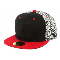 Snapback MJ 23 Rouge et Noire ANCIENNES COLLECTIONS divers